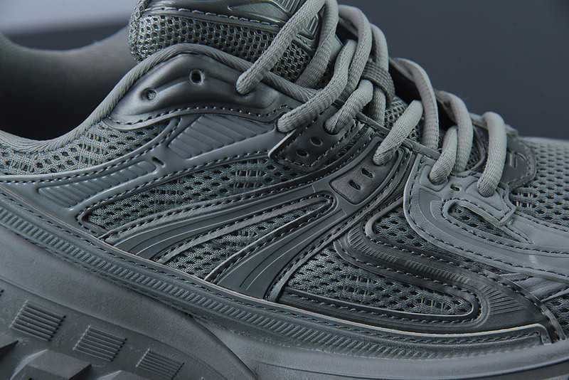 BC DEFENDER RUBBER PLATFORM SNEAKERS