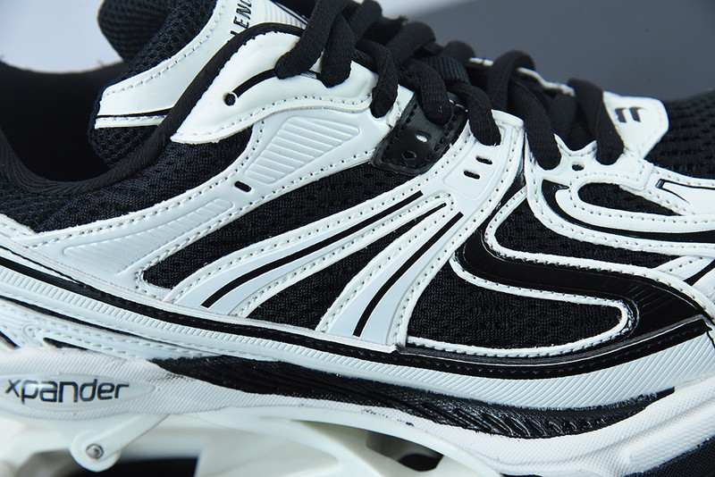 BC X-PANDER 6.0 TRAINER 653871 W2RA9 9010