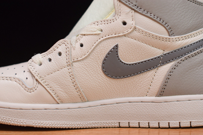 AIR JORDAN 1 MID LIGHT BONE WOLF GREY (GS) 554725-053