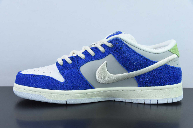 Nike FLY STREETWEAR X DUNK LOW PRO SB DQ5130-400