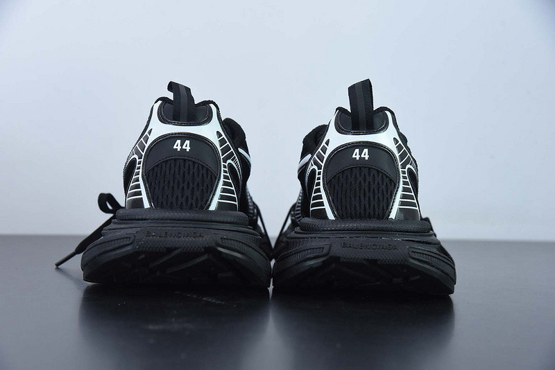 BC 3XL SNEAKER