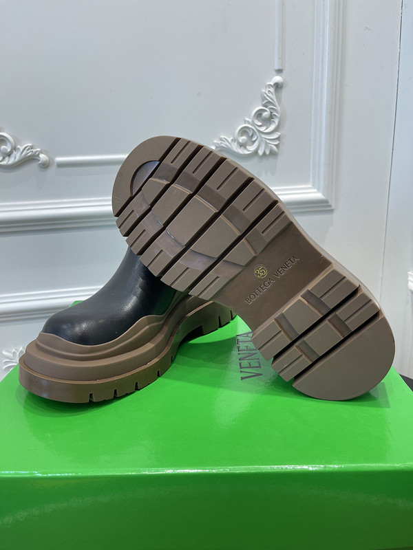 BOTTEGA VENETA SNEAKER