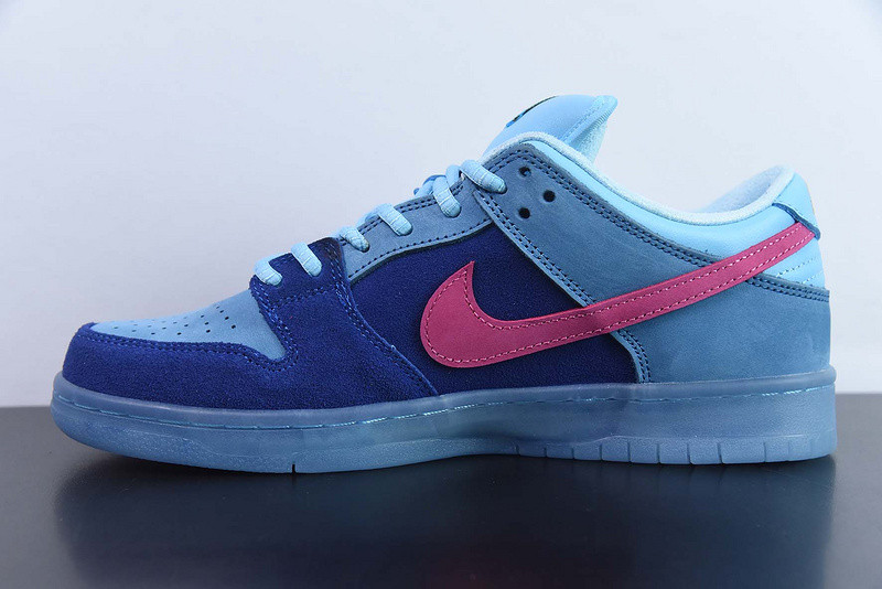 RUN THE JEWELS X NIKE SB DUNK LOW DO9404-400