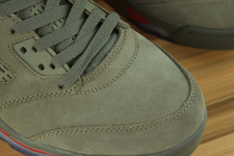 AIR JORDAN 5 RETRO 136027-051