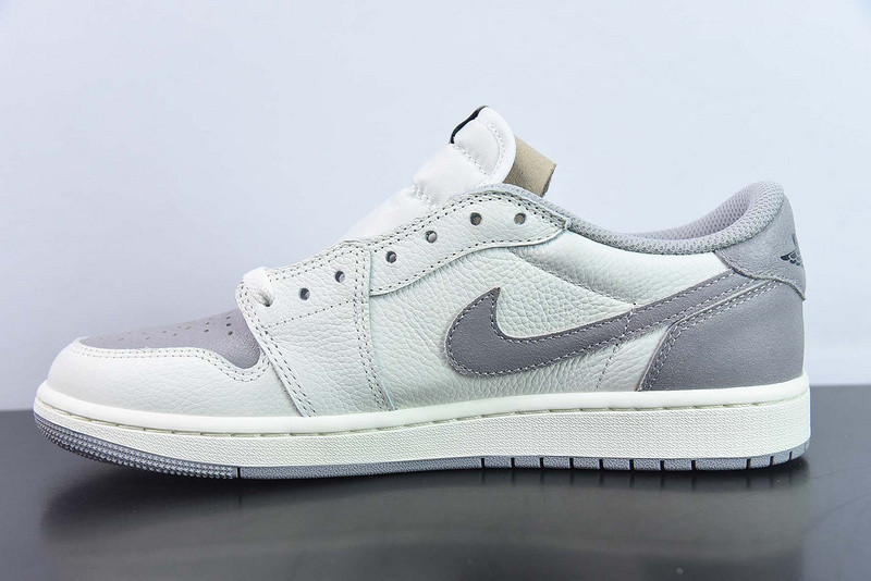 AIR JORDAN 1 LOW OG “ATMOSPHERE GREY” CZ0790-101