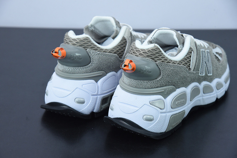 NEW BALANCE YURT X SALEHE BEMBURY MS574YSC