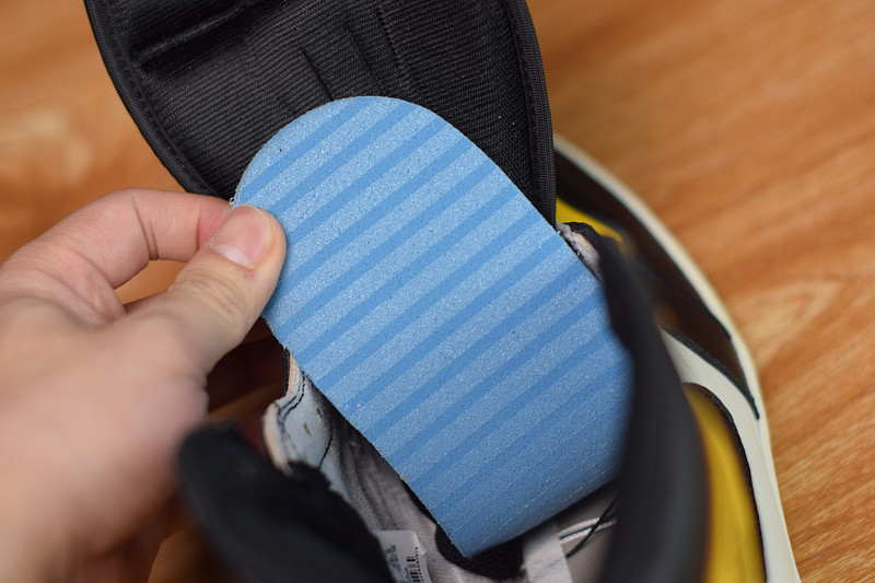 AIR JORDAN 1 RETRO HIGH OG 