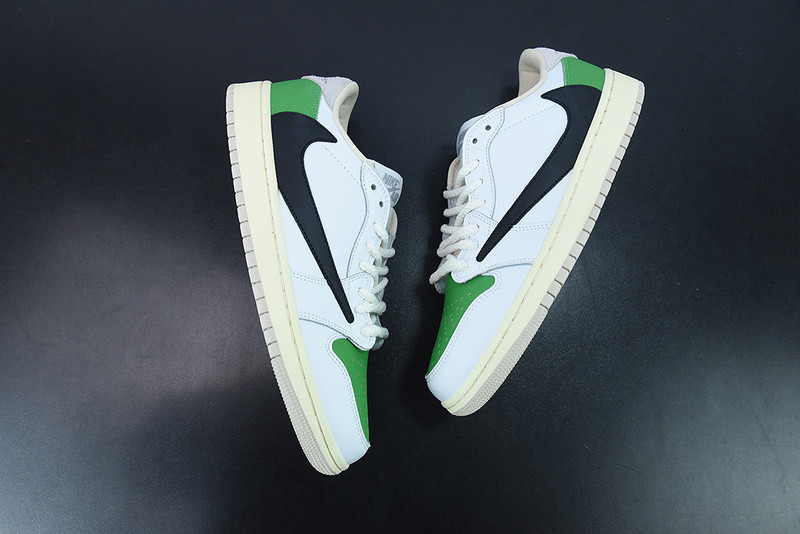 TRAVIS SCOTT X  Fragment  X AIR JORDAN 1 LOW White Sail DM7866-716