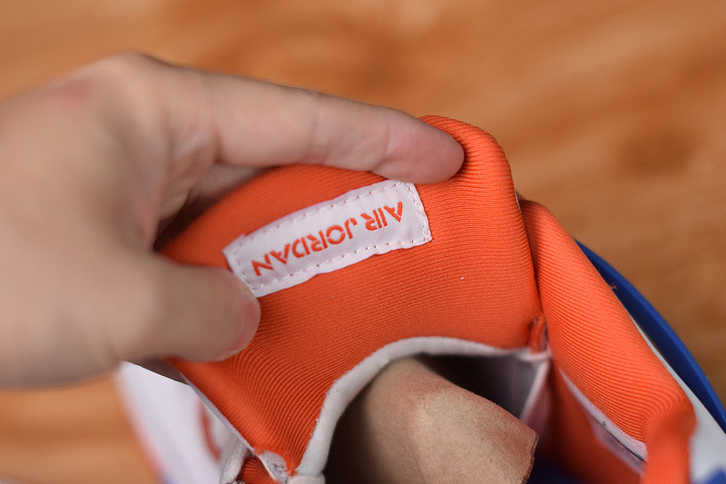 AIR JORDAN 4 RETRO “KNICKS” WHITE/ROYAL BLUE-ORANGE 308497-171