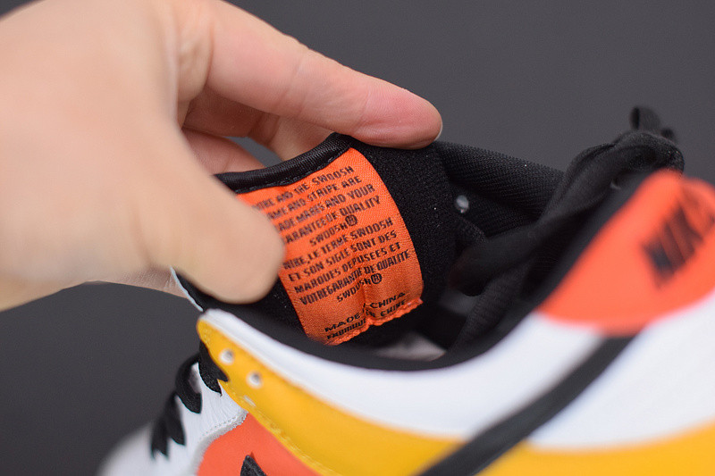 NIKE SB DUNK LOW RAYGUN 304292-803