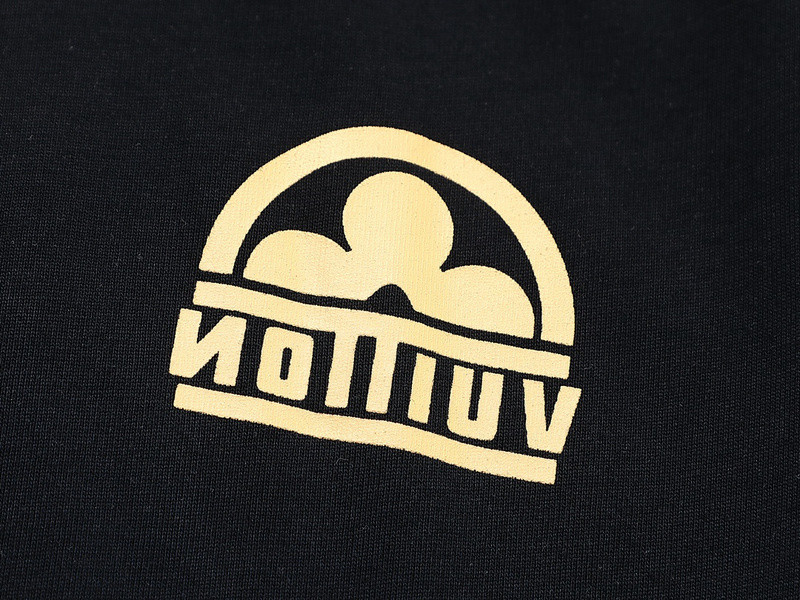 L0uis Vuitt0n