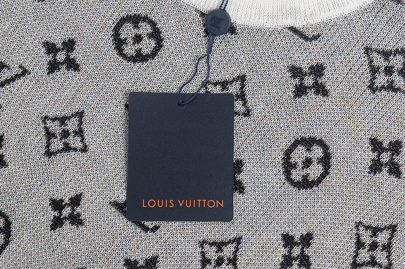 L0uis Vuitt0n