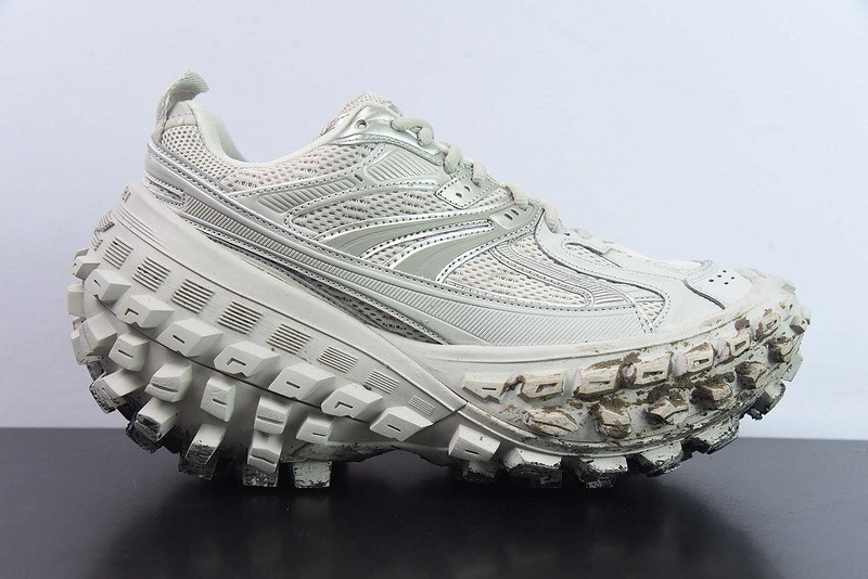 BC DEFENDER RUBBER PLATFORM SNEAKERS