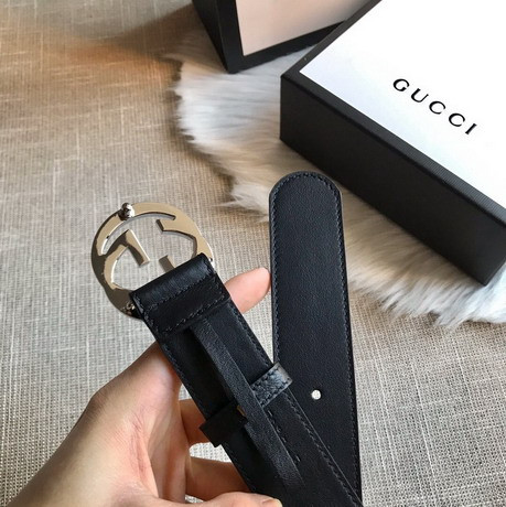 G*u*i belt