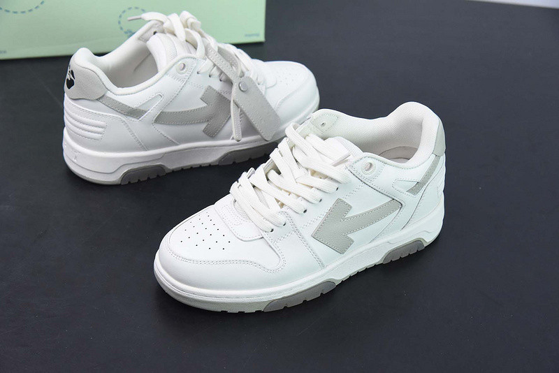 OF™ C/O VIRGIL ABLOH OUT OF OFFICE LOW-TOP LEATHER SNEAKERS ‘OOO“