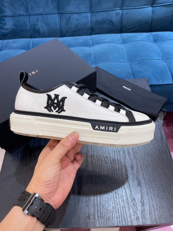 AMIRI stars court sneakers