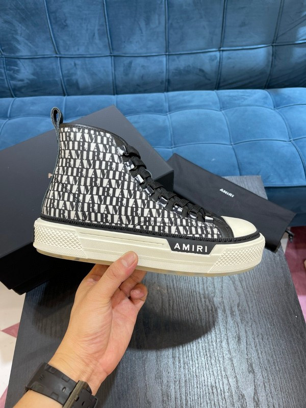 AMIRI stars court sneakers