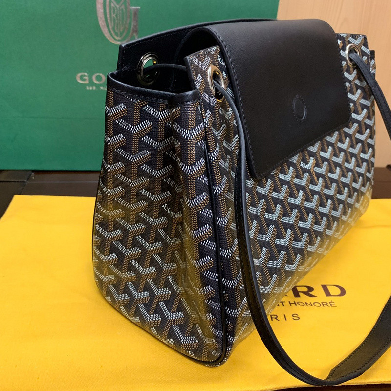 Go*ard purse