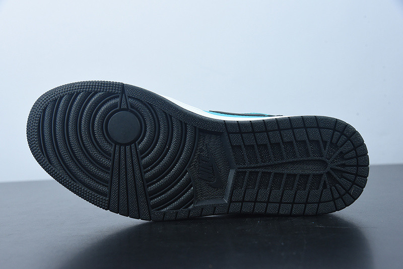 AIR JORDAN 1 LOW BLUE BLACK 553558-026