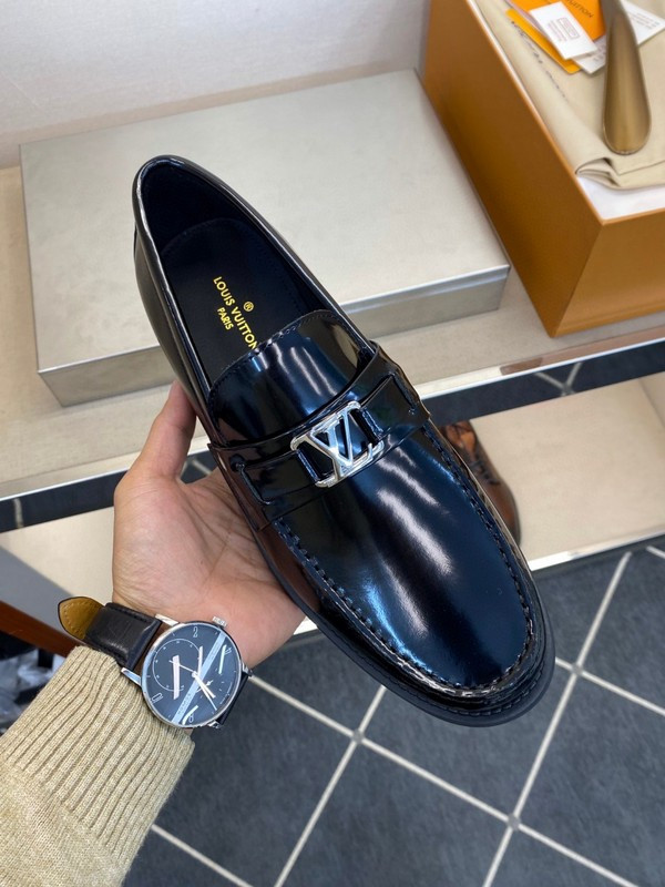 LVT shoes