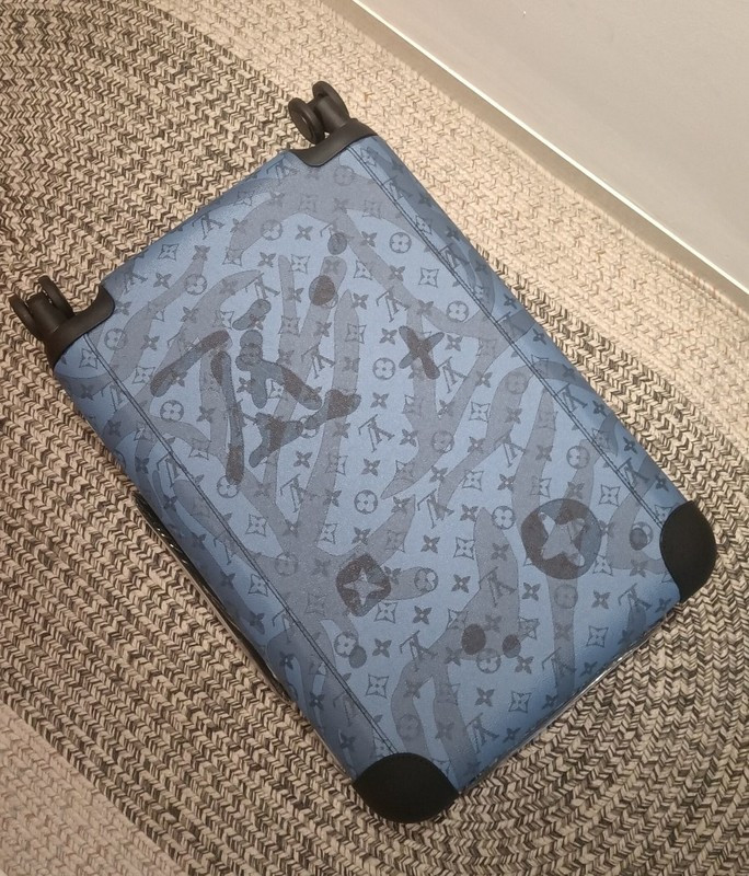 LVT HORIZON four-wheeled trolley case