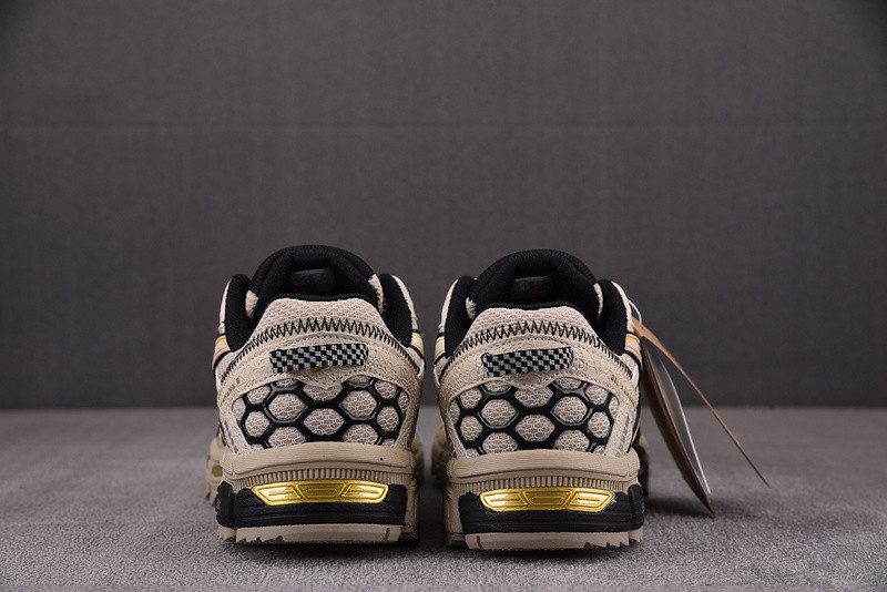 ASICS Gel‑Kahana 8 Low‑Top Brown 1012A978‑201