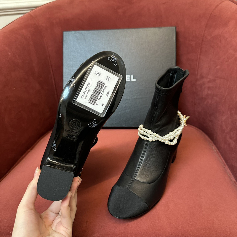 Chanel Sneaker