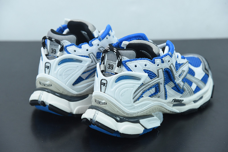 Ba*len*cia*ga runner sneaker