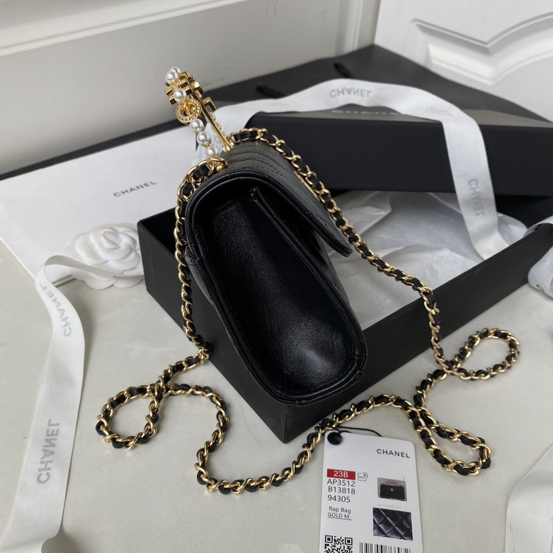 Ch*el purse