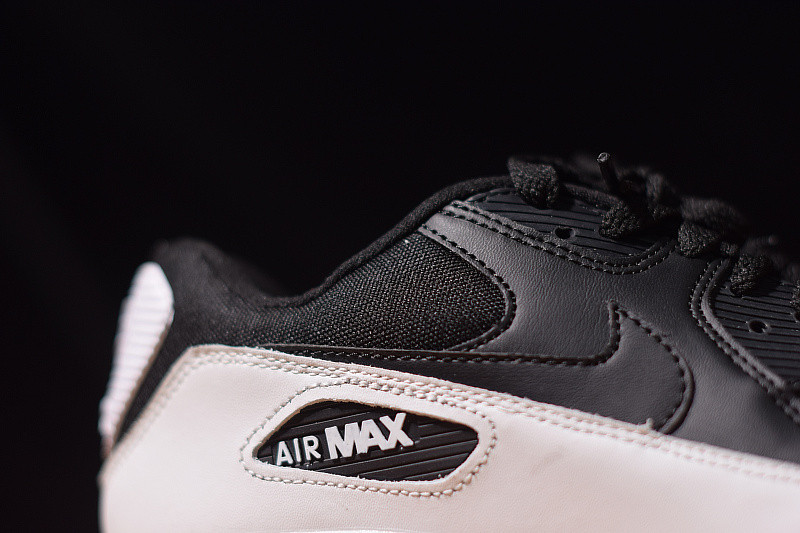 NIKE AIR MAX 90 OREO 537384-082
