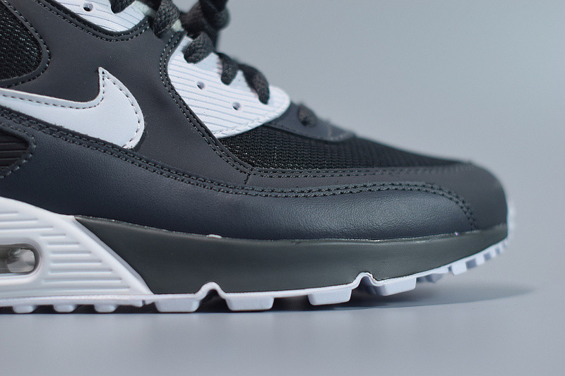 NIKE AIR MAX 90 BLACK WHITE 537384-089