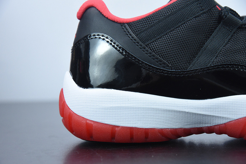AIR JORDAN 11 RETRO LOW BG 
