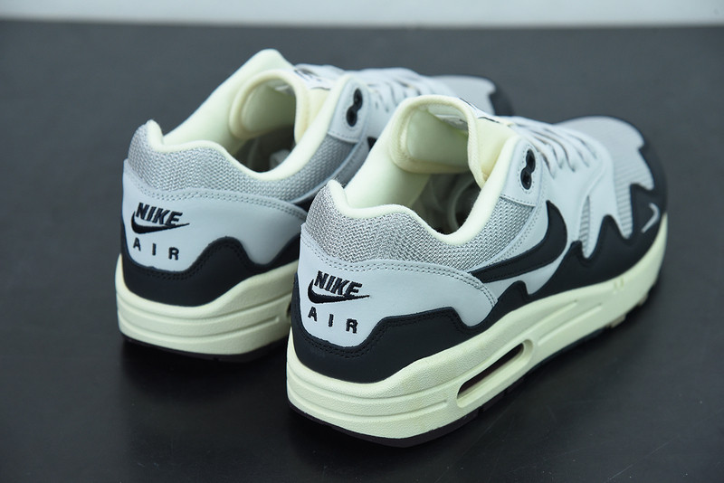 NIKE AIR MAX 1 PATTA DH1348-002