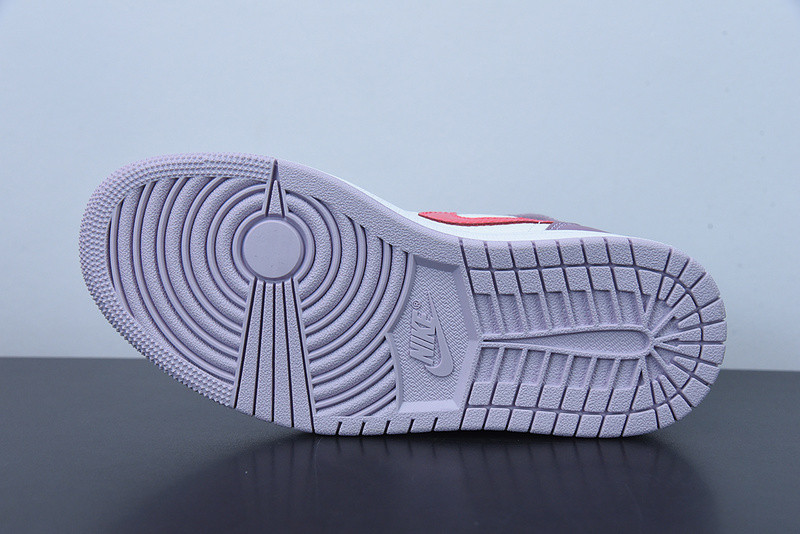 AIR JORDAN 1 MID VALENTINE