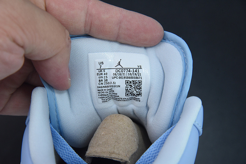 AIR JORDAN 1 LOW White Ice Blue (Women