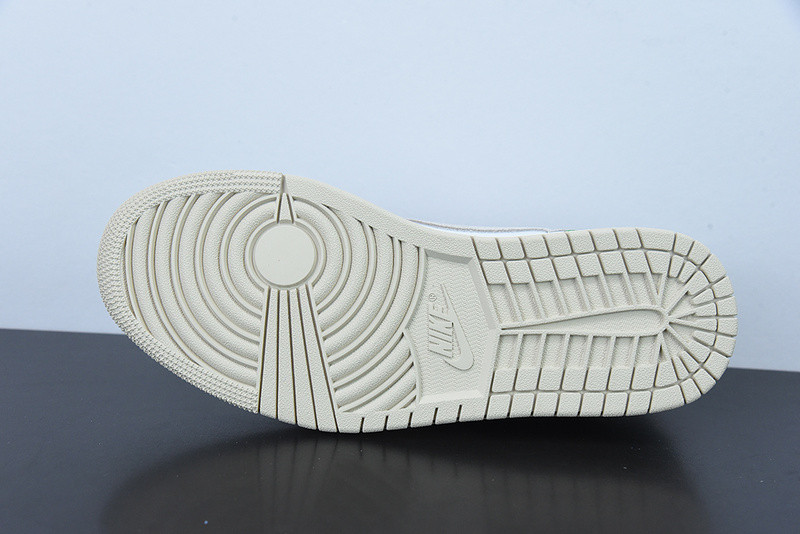 TRAVIS SCOTT X  Fragment  X AIR JORDAN 1 LOW White Sail DM7866-716