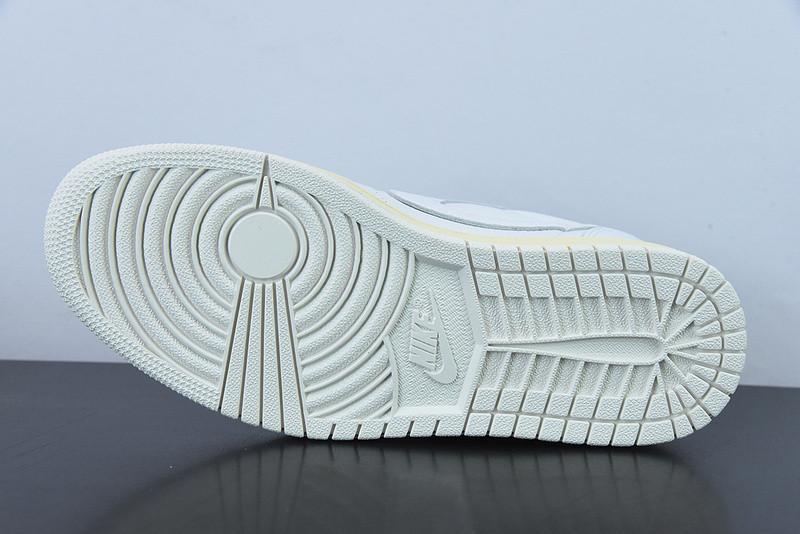 Travis Scott x Fragment x Nike Air Jordan 1 Low Cream White Blue CQ3277-100