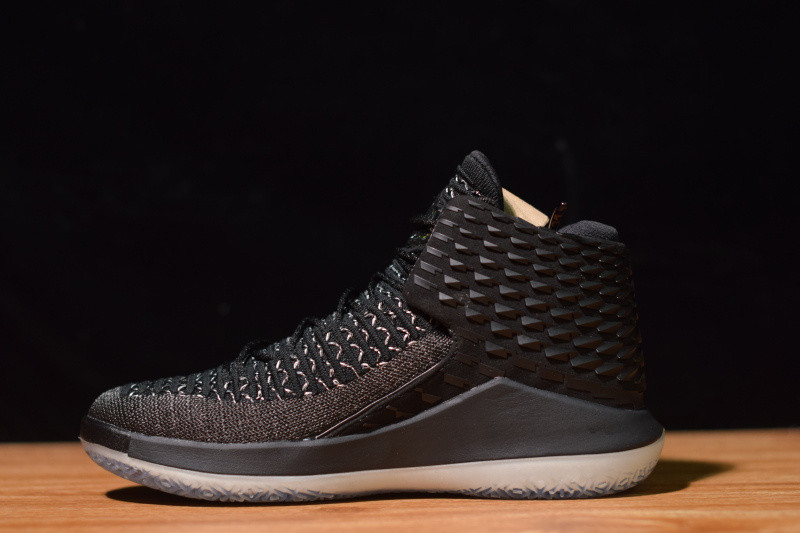 AIR JORDAN 32 “BLACK CAT” AH3348-003