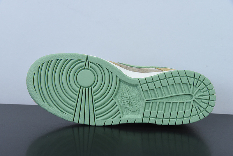 Otomo Katsuhiro x Nike SB Dunk Low Steamboy OST Brown ST1391-202