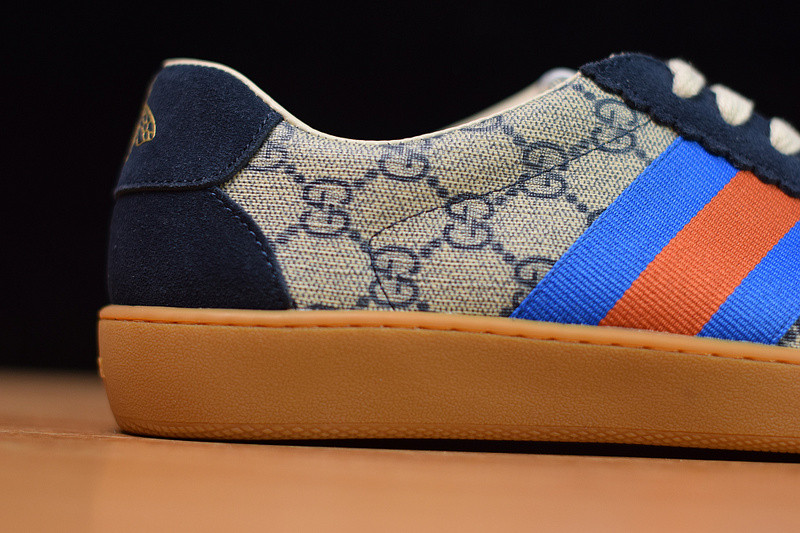 G*u*i jbg leather and suede