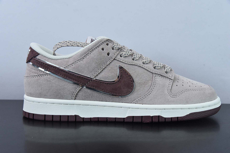 Otomo Katsuhiro x NiKe SB Dunk Low "Steamboy OST" ST1391-206