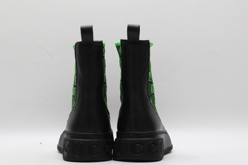 G*u*i boots