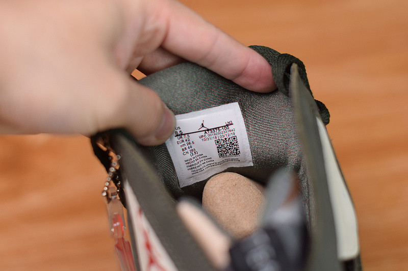 PATTA X AIR JORDAN 7 RETRO OG SP  “ICICLE” AT3375-100