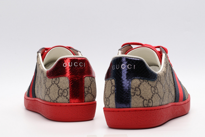 G*u*i ace embroidered low-top sneaker