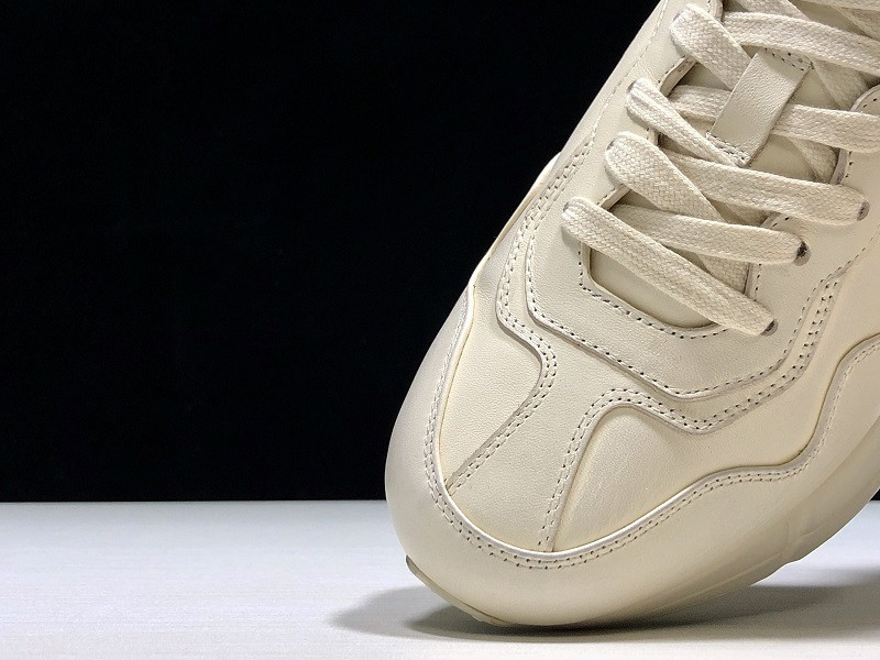 GUC RHYTON VINTAGE TRAINER SNEAKER 498916 A9L00 9523