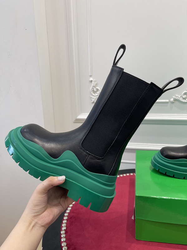 BOTTEGA VENETA SNEAKER