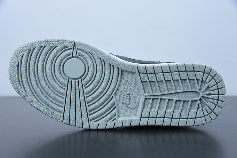 AIR JORDAN 1 MID BLACK CREY BQ6472-007