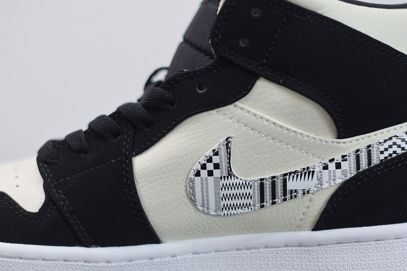 AIR JORDAN 1 MID EQUALITY 852542-010