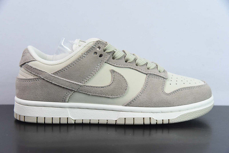 Nike WMNS DUNK LOW SE