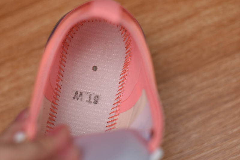 AIR VAPORMAX 2019 ARRIVES IN “PINK TINT” AR6632-602